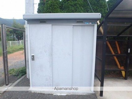 ルミエール沙羅[1LDK/43.75m2]の共用部2