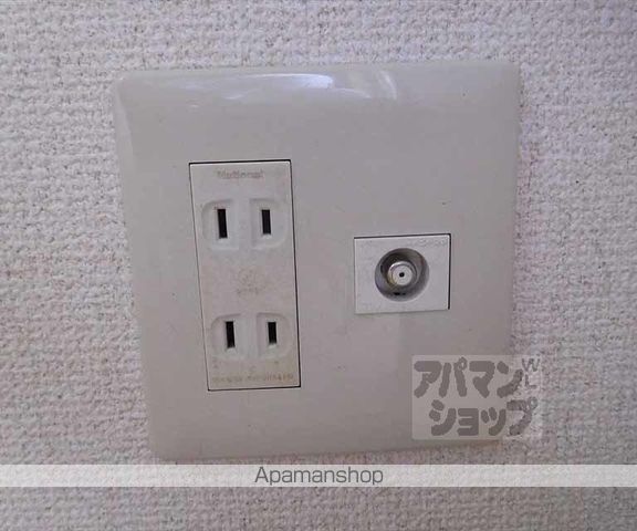メゾンジョアパートIの内装写真