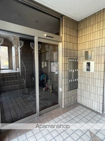 サンパーク一社.の玄関写真
