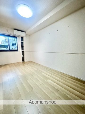 ブライト中野の内装写真