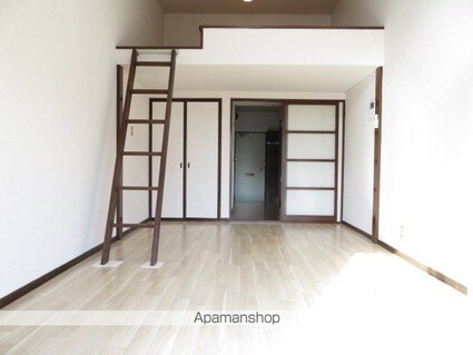 プリンスコート滝道[1K/22m2]のリビング・居間