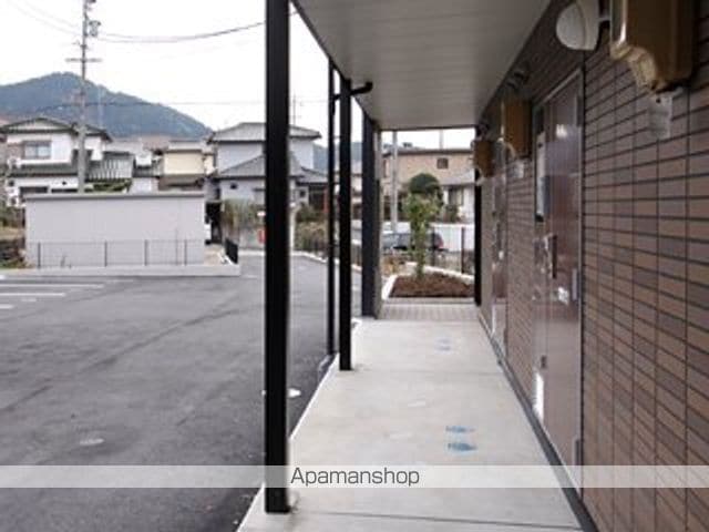 レオパレス長者町の玄関写真