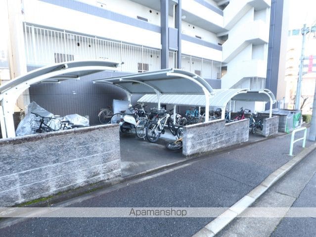 ル・セルクルの外観写真