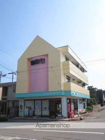 メゾン峯の玄関写真