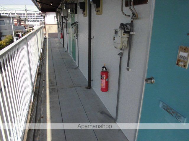 キャッスルハイツの玄関写真
