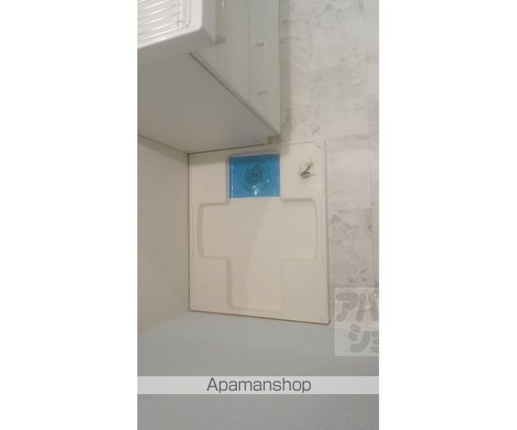 新烏丸日光ハイツの内装写真