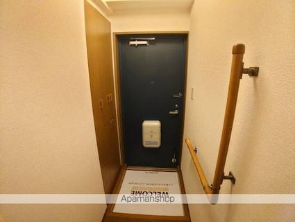 ベルエアーガーデン[3DK/62.15m2]の玄関