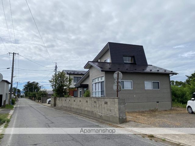 detached 秋田県潟上市天王字ハラヘ52-2

地図を見る