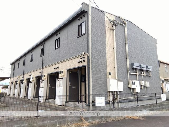 レオパレスプラビエの外観写真