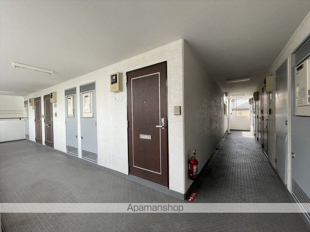 スカイコート川崎大師の内装写真