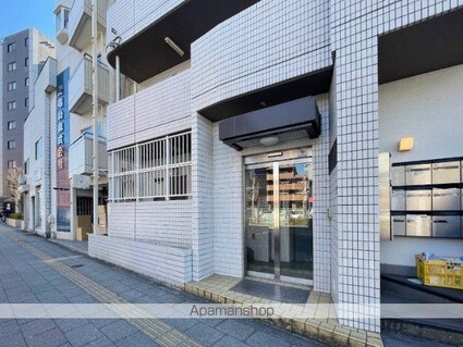 東京都板橋区東新町１丁目[1R/19.5m2]のエントランス