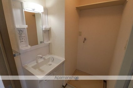 ボンビラス・ＨＯＳＯＮＯ　Ａ[3K/55.17m2]の洗面所