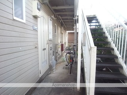 カレッジハウス峯[1K/19m2]のエントランス