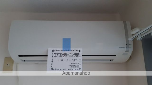 KRビルの内装写真