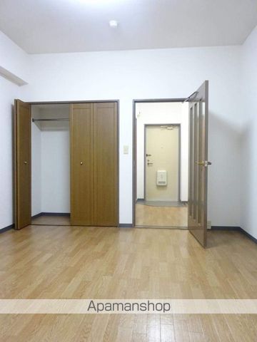 ロイヤルハイツ苅田の内装写真