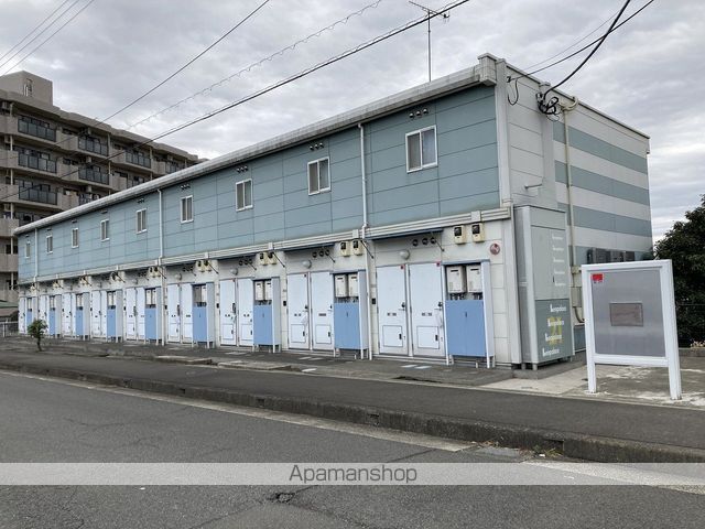 レオパレスメローネVの外観写真