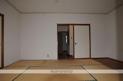 ハイツ中野[3LDK/68.5m2]の内装3