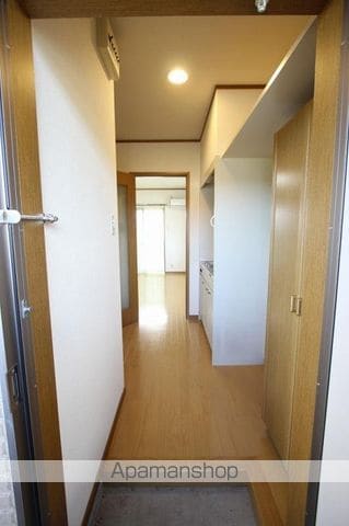 クレイドル山地の内装写真