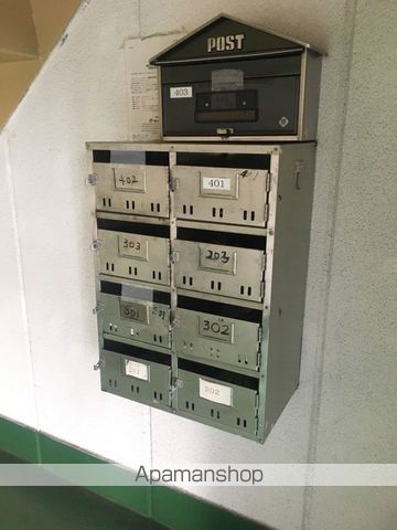 ラスティブ杉並の玄関写真