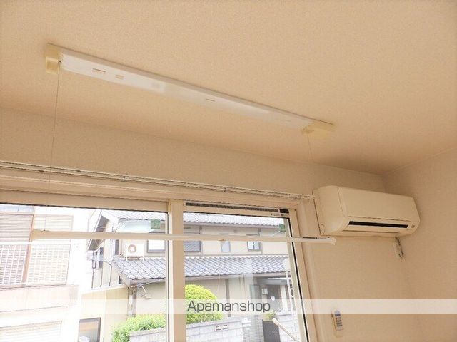 リビングタウン勝間 A棟の内装写真