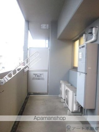 愛媛県松山市喜与町２丁目[1LDK/32.13m2]のバルコニー