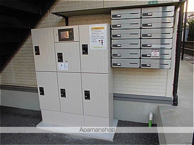 シャイン ルート 綾羅木の内装写真