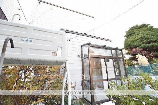 札幌市南北線 北３４条駅 徒歩15分 2階建 築52年の外観写真