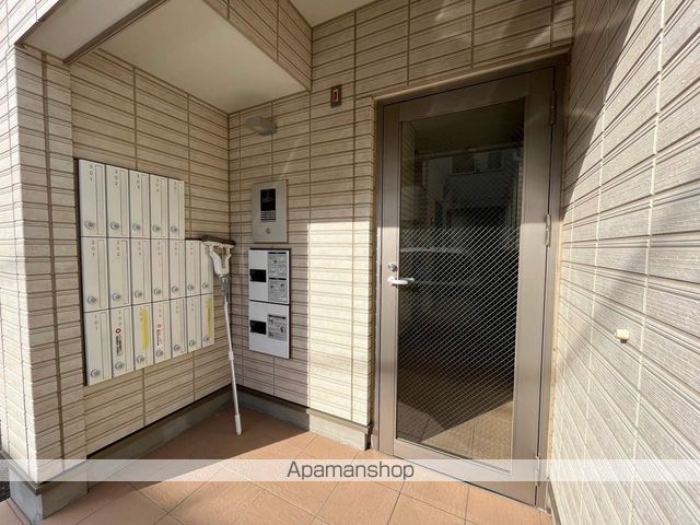 AJ南柏WESTIの玄関写真