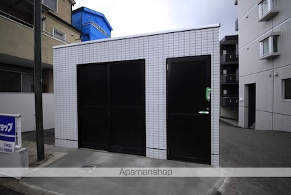 Ａ＆Ｕ百草園[1R/22.68m2]の共用部1