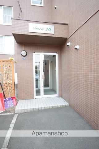 タウン20の玄関写真