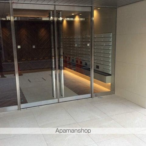 メインステージ森下IIの玄関写真