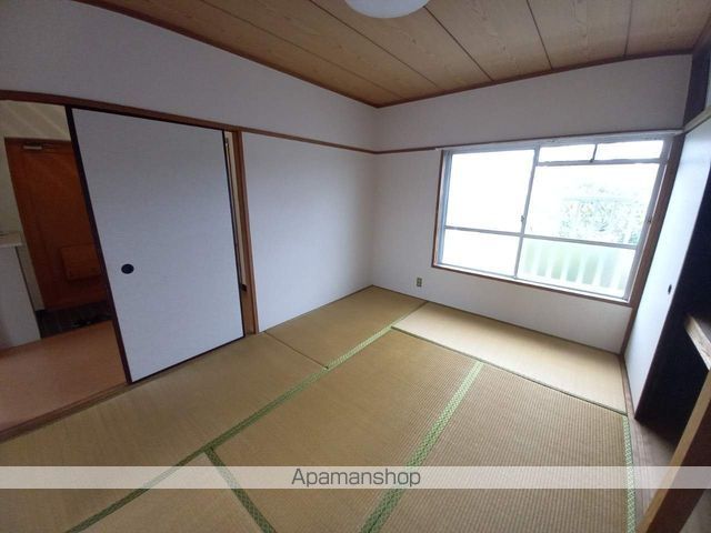 船塚ハイツの内装写真
