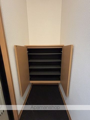 コーラルウェイの内装写真