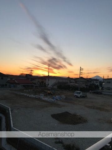 アムール アンバーのその他写真