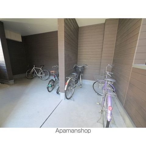 RESIDENCE R名古屋の玄関写真