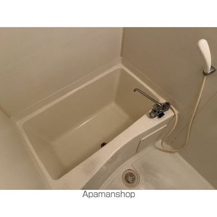 Ｓｕｒｐｌｕｓ　Ｏｎｅスペース[1K/28m2]のバス