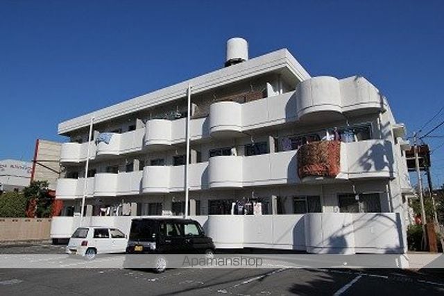杉本レジデンスの外観写真
