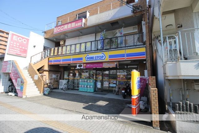 ルミエール高畑の周辺写真