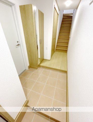 Y.K GARAGE湘南大和の内装写真