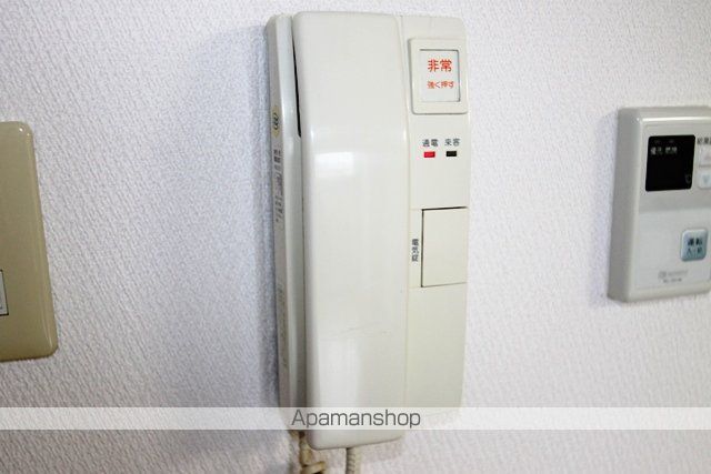 ラ ヴィル ヌーヴェル ドゥの内装写真