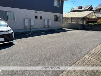 エントピア幸　Ａ棟[1LDK/52.25m2]の駐車場2