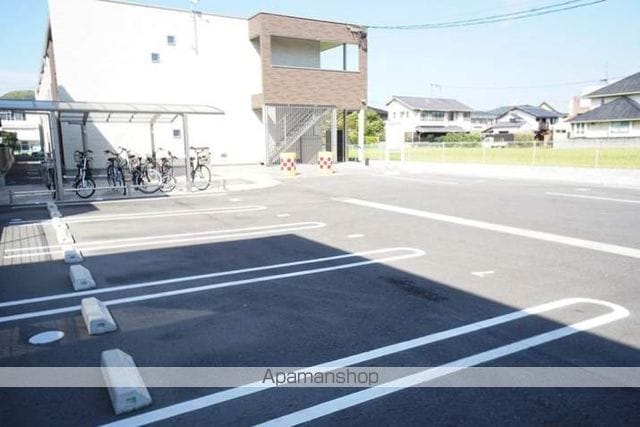 クレイノステラ 庭瀬の外観写真