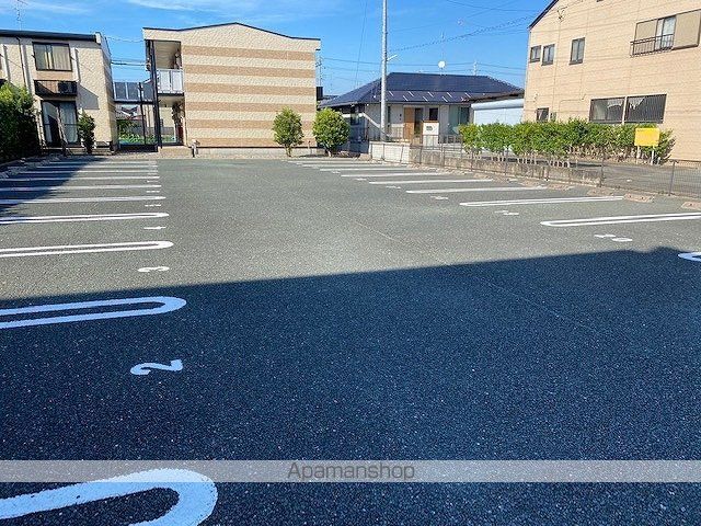 レオパレスサニーハウスの外観写真