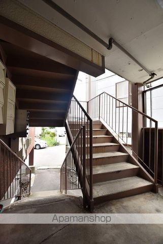 ノースコート梁川の玄関写真
