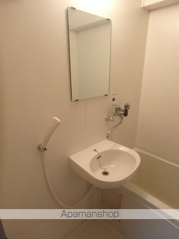メゾンクレスト北大前IIの内装写真
