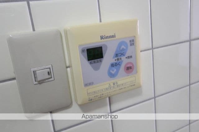 レイクウエストIIの内装写真