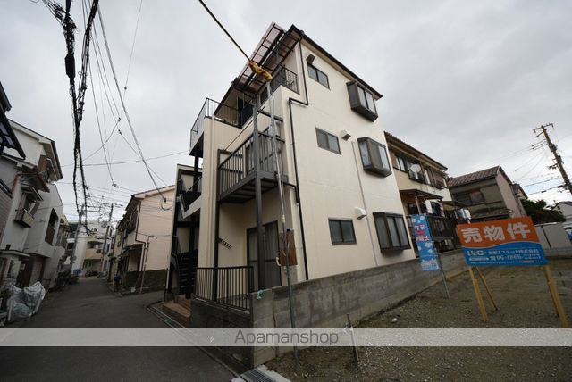 千成山下マンションの外観写真