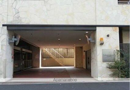 グランカーサ新宿御苑[1R/27.87m2]の共用部7