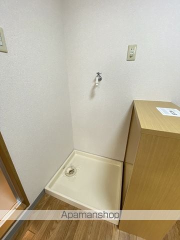 IKI本館ビルの内装写真