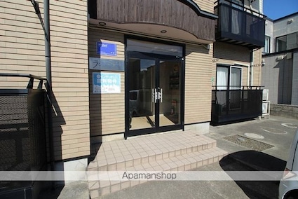 ラ・プロミッセ[2K/41.4m2]のエントランス